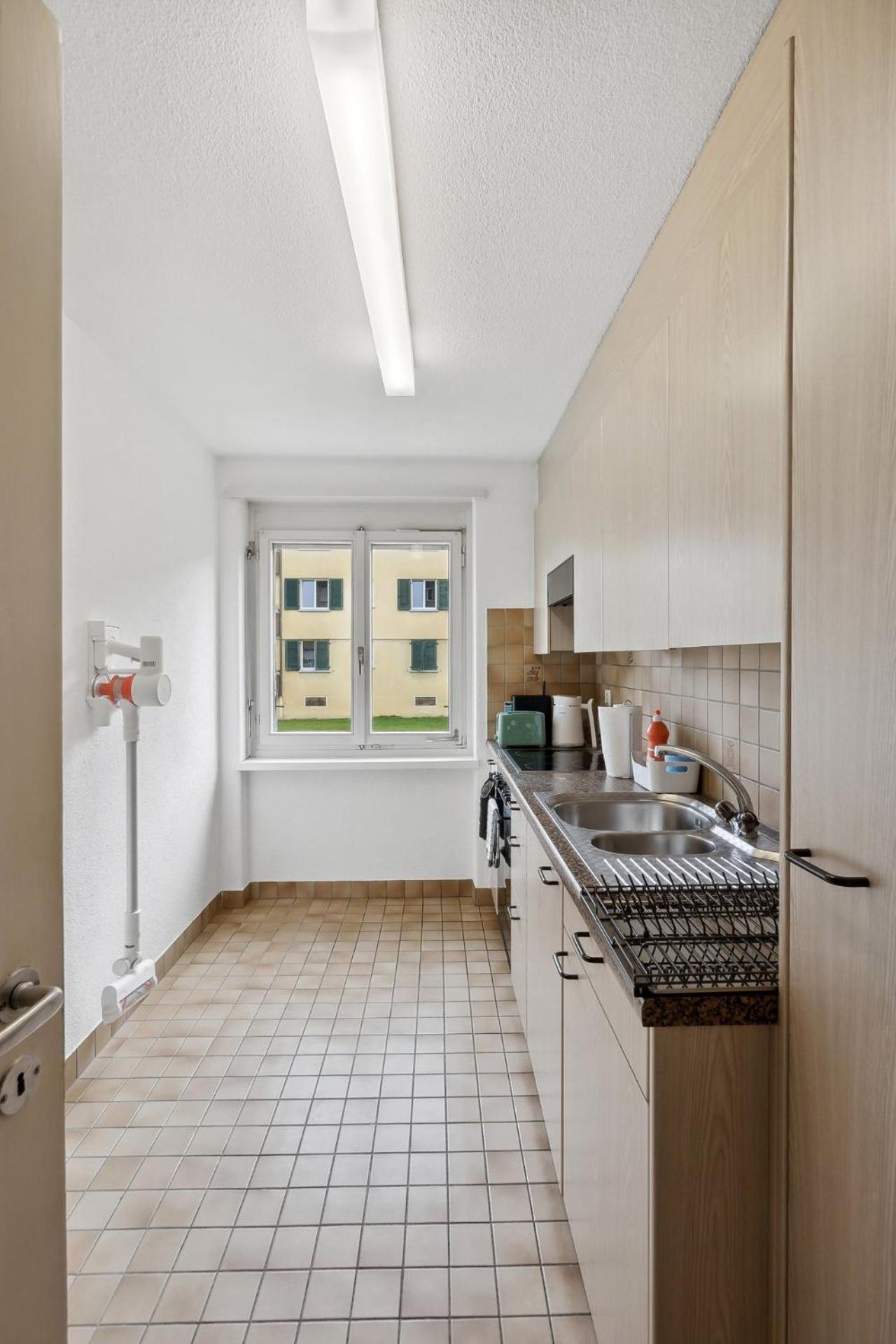 Cozy 2 Bedroom Apartment In Zürih Dış mekan fotoğraf