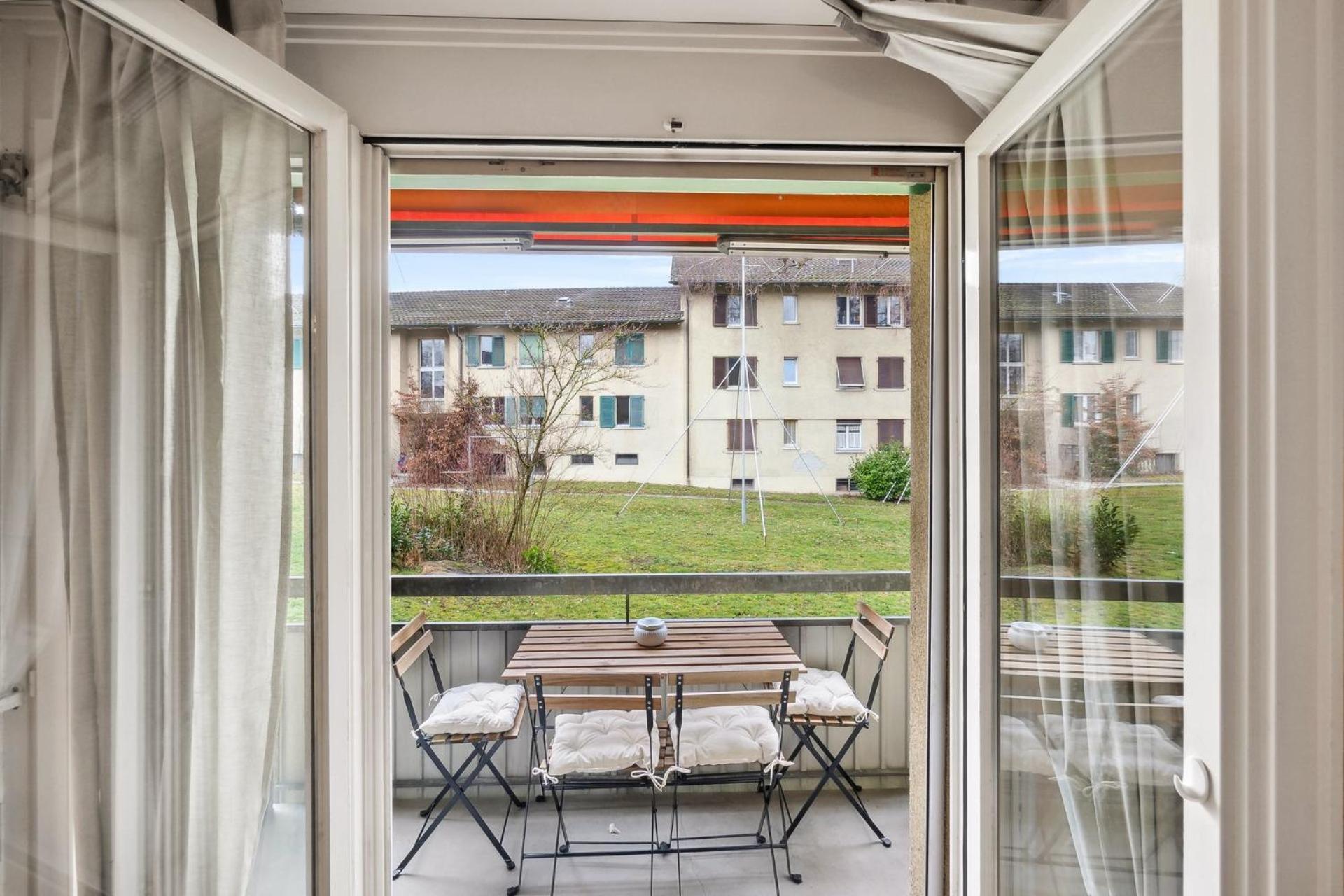 Cozy 2 Bedroom Apartment In Zürih Dış mekan fotoğraf